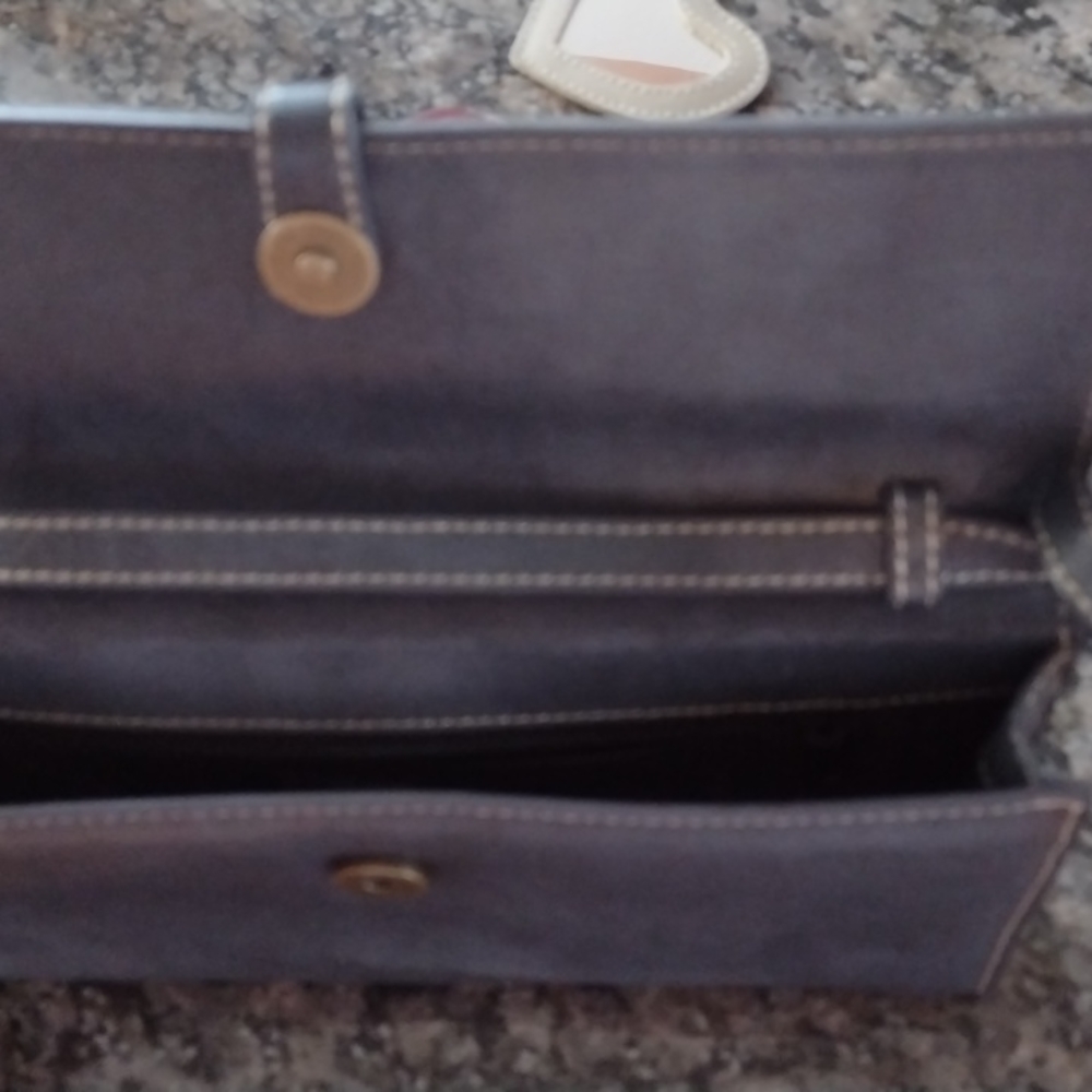 Purse - Picture 3 of 3